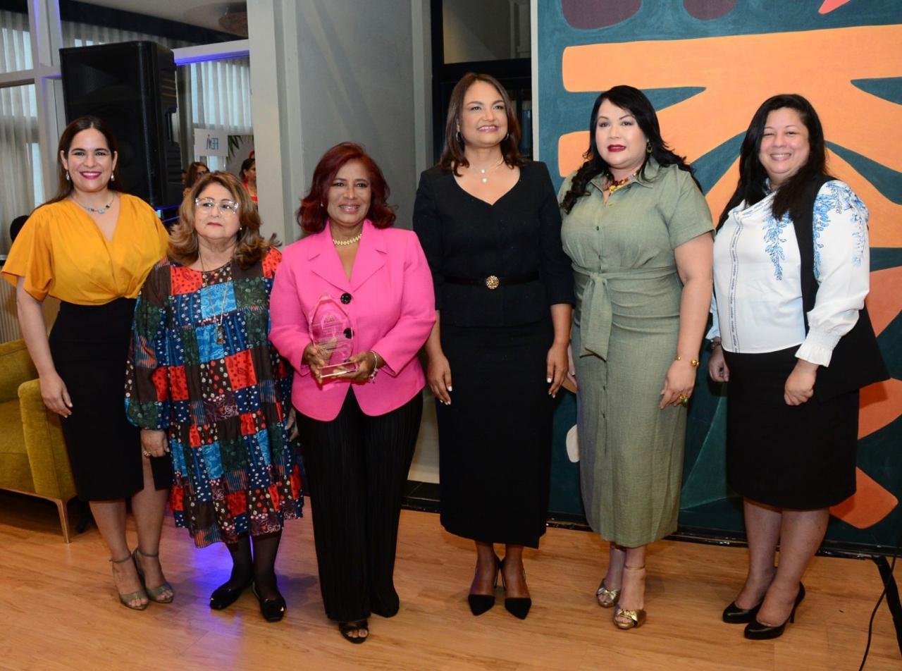 Lanzamiento En Dia De Las Mipymes Lanzamiento En Dia De Las Mipymes